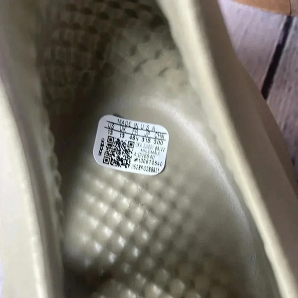 Adidas Yeezy Foam RNNR Runner Stone Salt Mens Size 13 - ID4752 Made In USA NIB